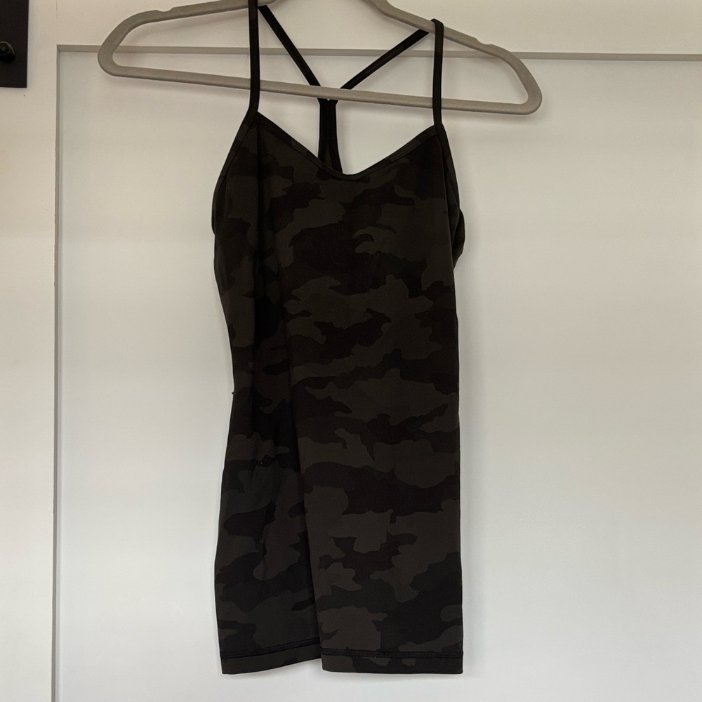 Lululemon Athletica - Camo compression strap top with built in bra